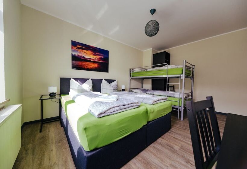 غرفة عائلية, Wandery Hostel Dessau