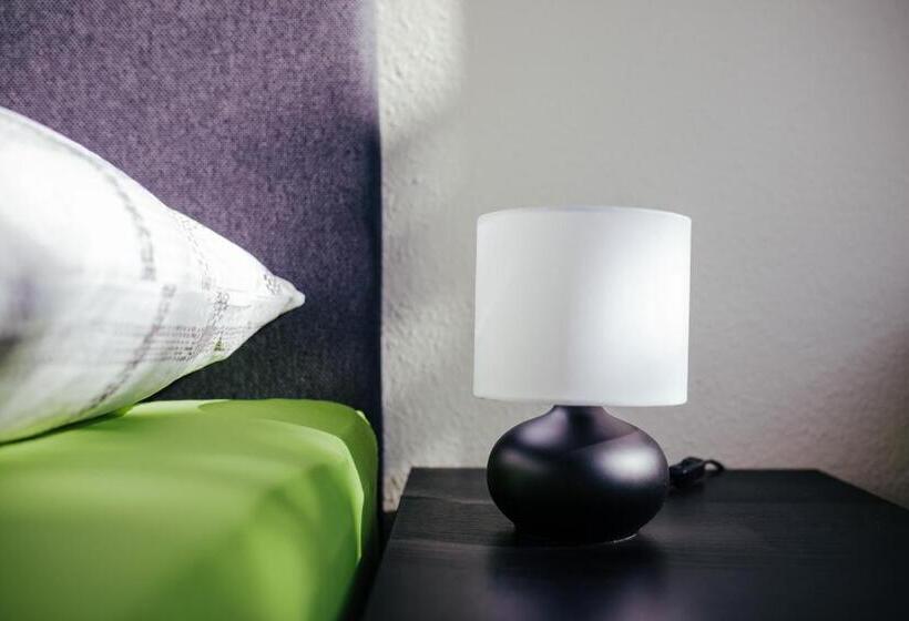 سرير فى غرفة مشتركه, Wandery Hostel Dessau