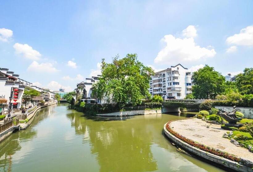 آپارتمان 1 خوابه, Jiangsu Nanjing·southeast University·jiming Temple·