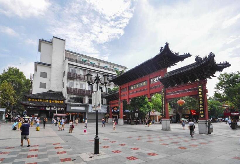 آپارتمان 1 خوابه, Jiangsu Nanjing·southeast University·jiming Temple·