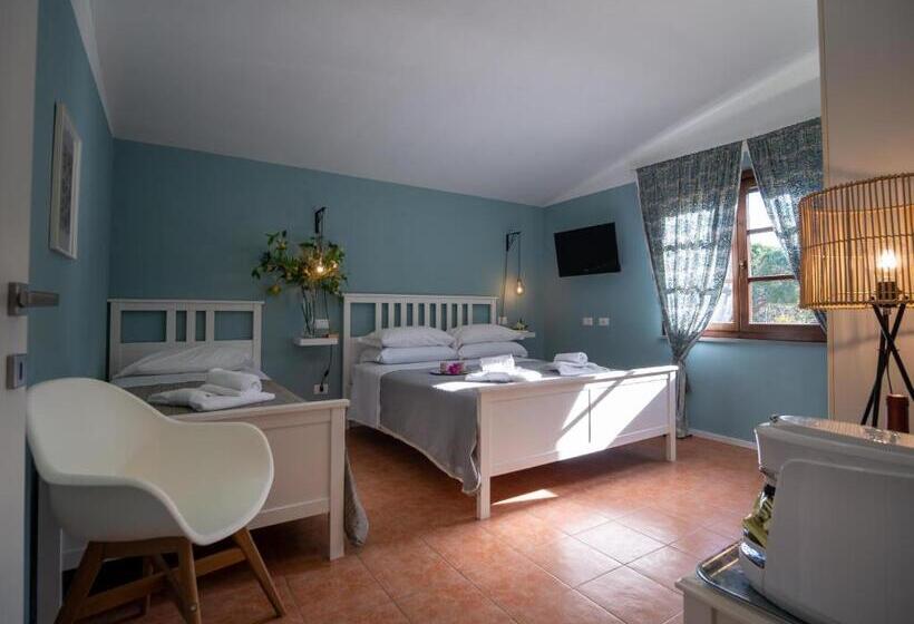 Номер Стандарт Трехместный, Locanda Dei Sette Limoni   Camere E Residence