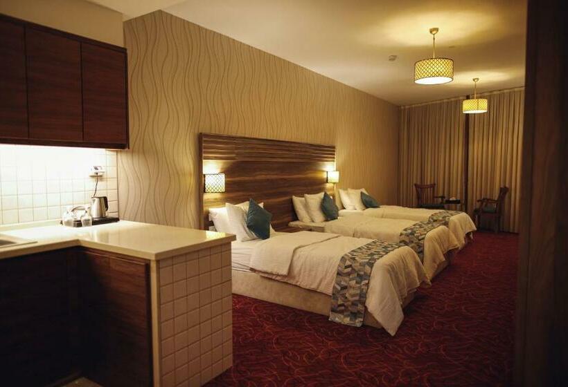 اتاق لوکس سه تخته, Yaldiz Palace