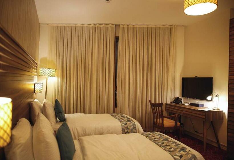 اتاق استاندارد یک نفره, Yaldiz Palace