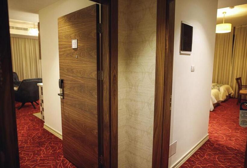 اتاق لوکس, Yaldiz Palace