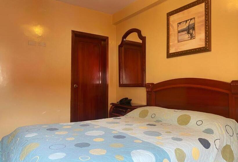 스탠다드 룸, Hostal Montesa