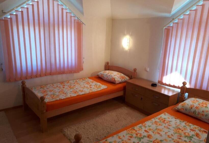 اتاق استاندارد, Villa Vežić