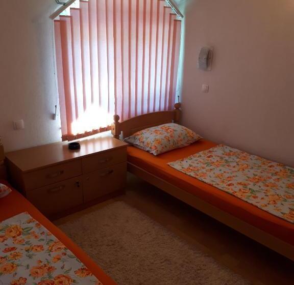 اتاق استاندارد, Villa Vežić