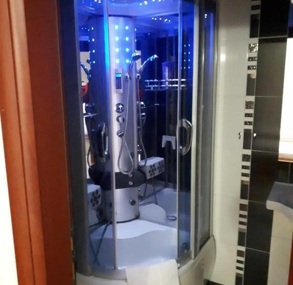 اتاق کلاسیک چهارنفره, Villa Vežić