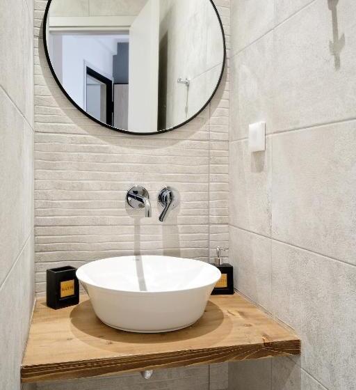 Апартаменты 2 Спальни, Odyssey Residence