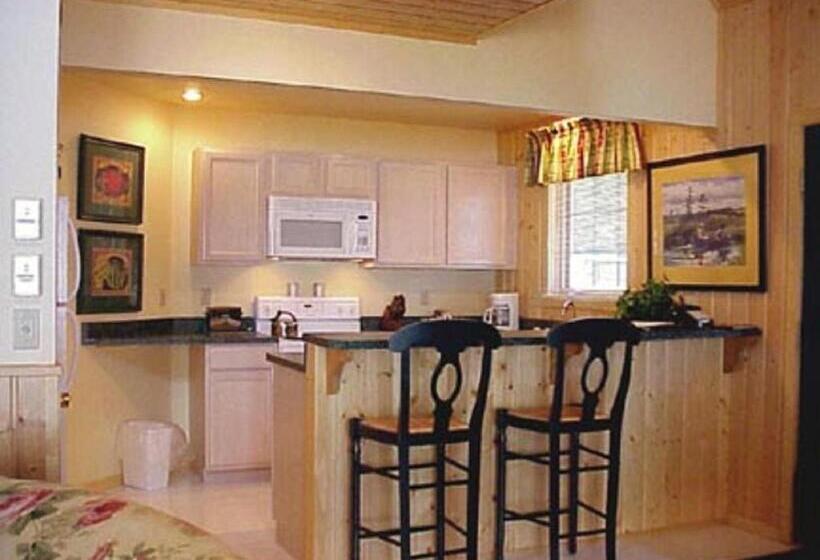 标准平房, Drummond Island Resort & Conference Center