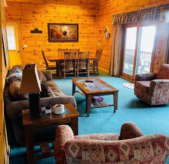 Бунгало Стандарт, Drummond Island Resort & Conference Center