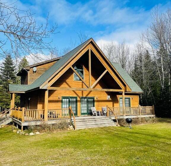 Хижина, Drummond Island Resort & Conference Center