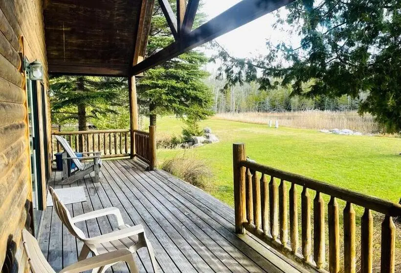 ２ベッドルームハウス, Drummond Island Resort & Conference Center