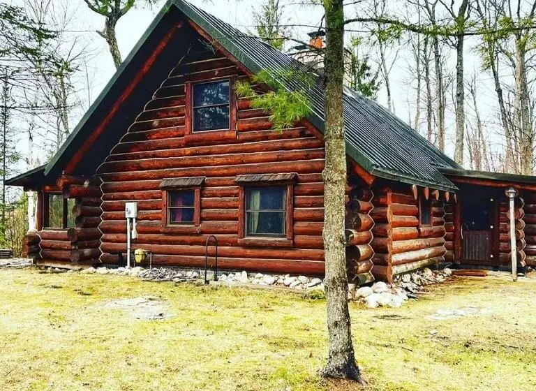 ３ベッドルームスタンダードバンガロー, Drummond Island Resort & Conference Center