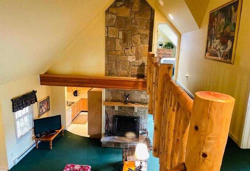 家庭洋房, Drummond Island Resort & Conference Center