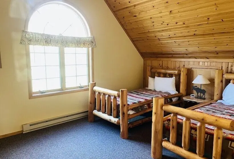 キャビン, Drummond Island Resort & Conference Center