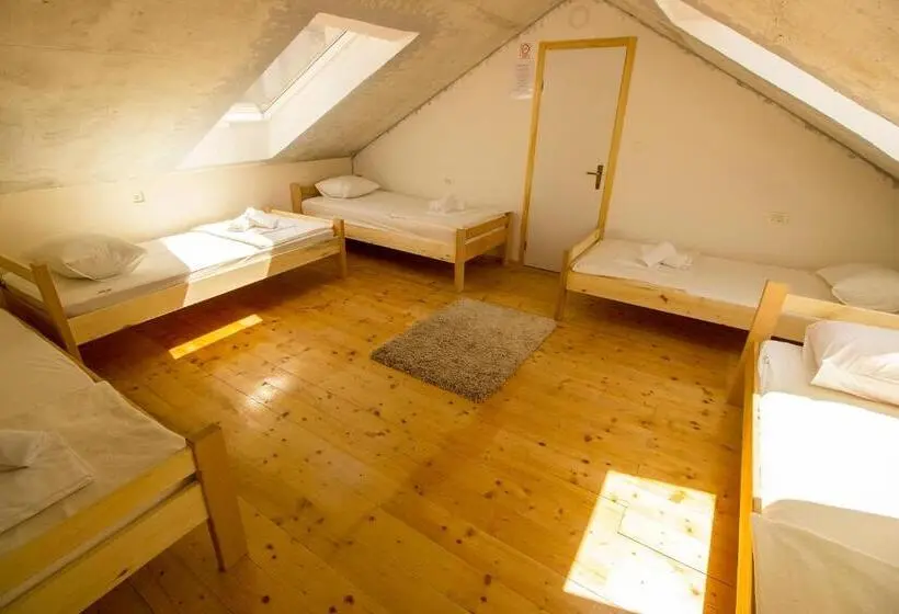 Bed in Shared Room, Hostel Omiš
