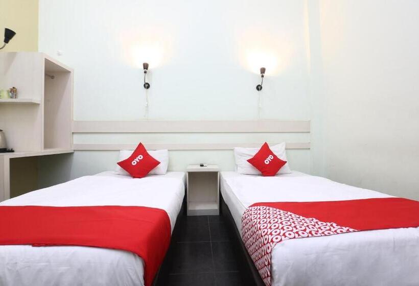 اتاق لوکس, Alia Express Green Mango, Kota Bharu