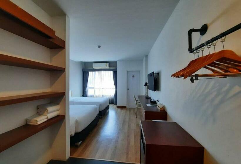 Номер Superior, Comet Hotel Surat Thani