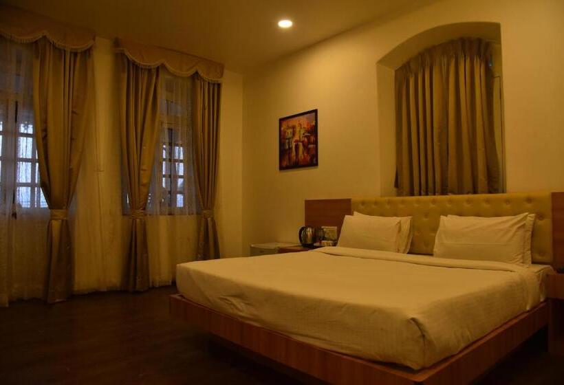 غرفة تنفيذية, Regenta Place Green Leaf Mahabaleshwar