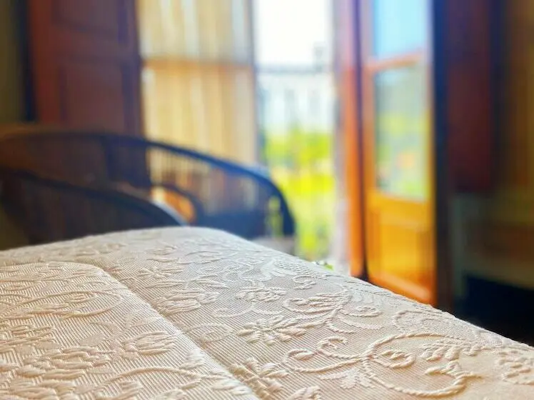 Standart Oda, La Llosa De Sámano