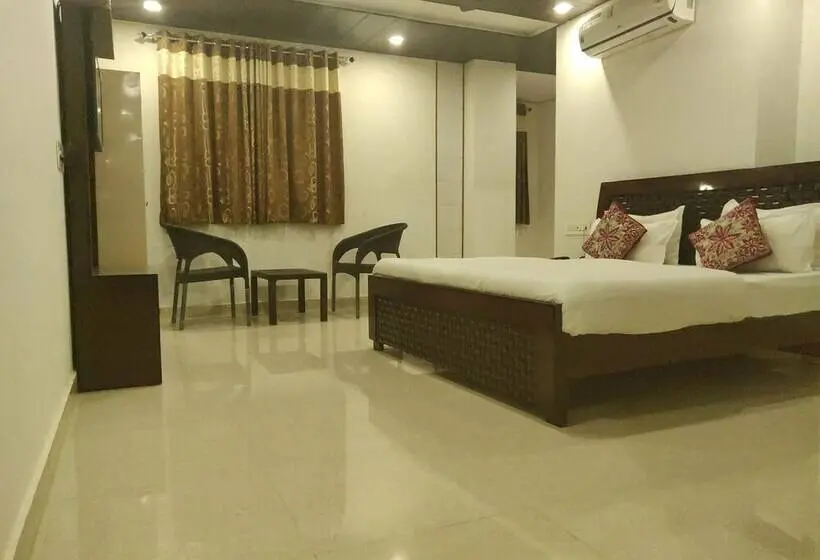 اتاق سوپریور, The Pal Palace Hotel Jodhpur