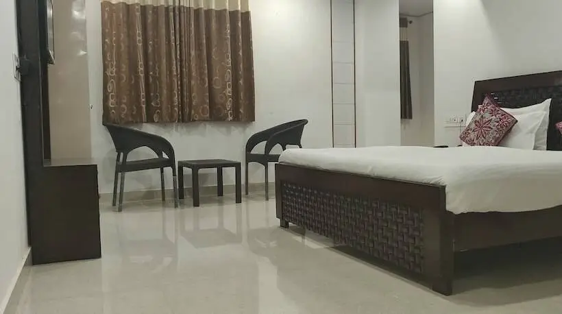 اتاق لوکس, The Pal Palace Hotel Jodhpur