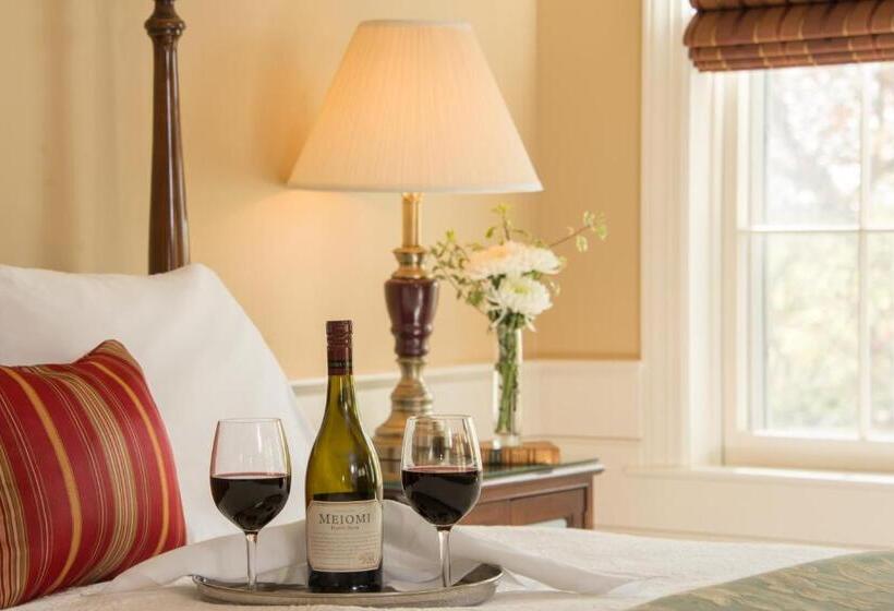 스탠다드 룸 킹사이즈 침대, Swift House Inn