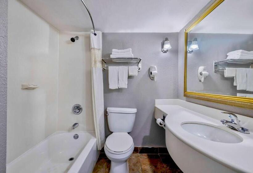 Номер Стандарт, Motel 6 Harrisburg Pa Near Pa Expo Center