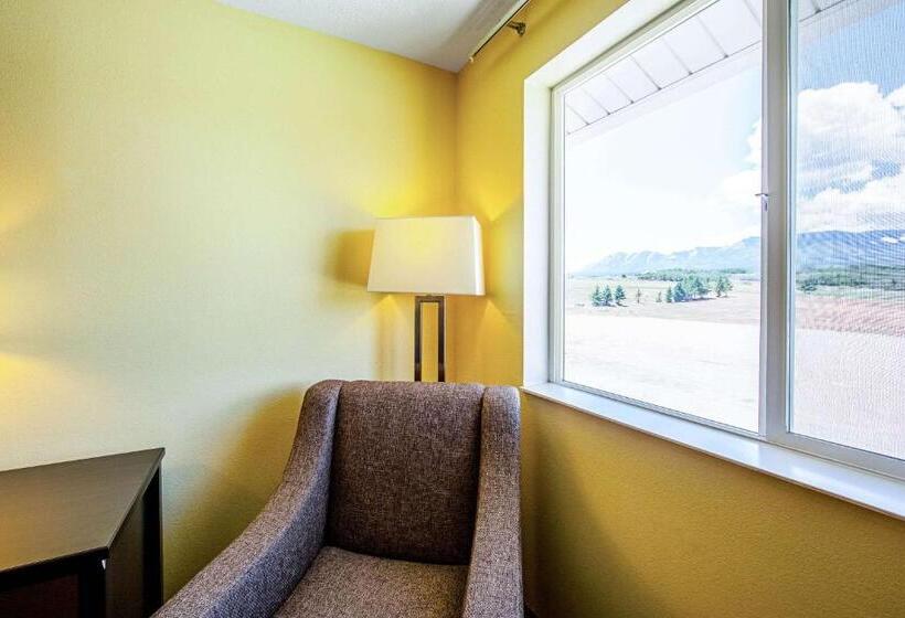 اتاق استاندارد, Rodeway Inn & Suites