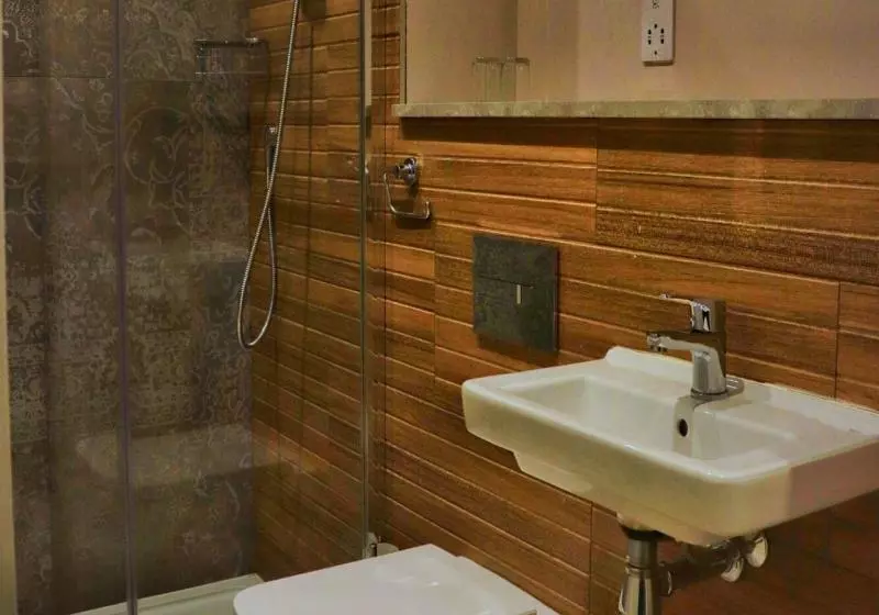 スイート, Super 8 By Wyndham Iowa Falls