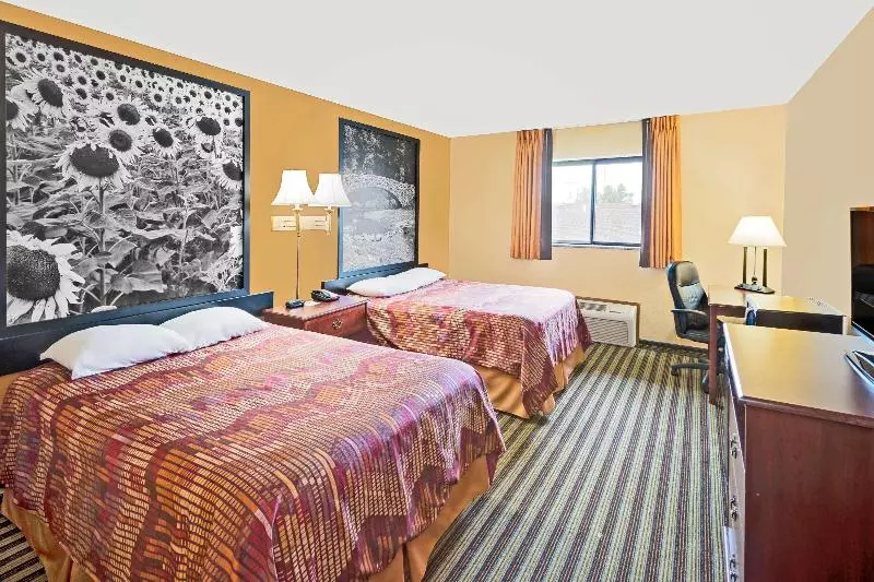 スタンダードルーム, Super 8 By Wyndham Iowa Falls