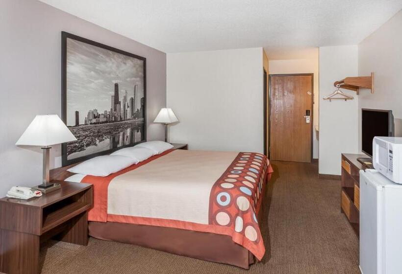 キングサイズベッドのデラックススイート, Super 8 By Wyndham Pekin/peoria Area