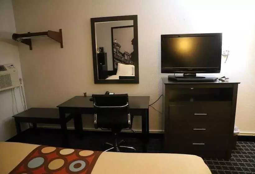 ２ダブルベッドのスタンダードルーム, Super 8 By Wyndham Richmond Airport Va