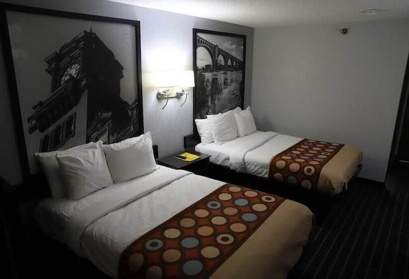 غرفه قياسيه سريرين مزدوجين, Super 8 By Wyndham Richmond Airport Va