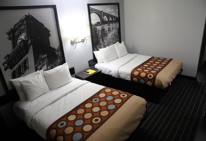 غرفه قياسيه سريرين مزدوجين, Super 8 By Wyndham Richmond Airport Va
