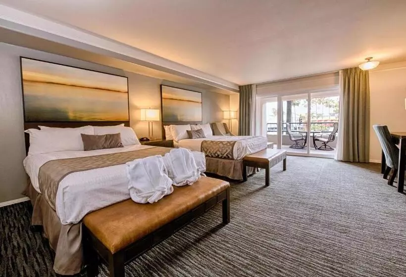 اتاق اساندارد با چشمانداز جانبی به دریا, Tamarack Beach