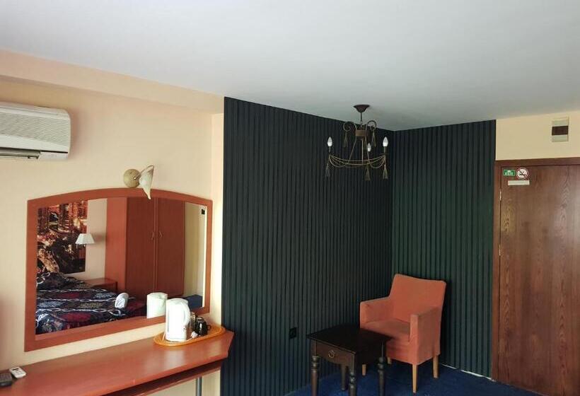 スタンダードルーム, Family Hotel Vaso