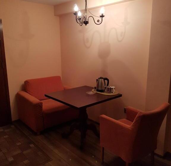 デラックススタジオ, Family Hotel Vaso