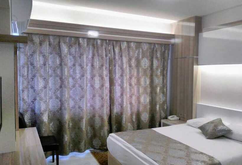 اتاق خانوادگی, Napa