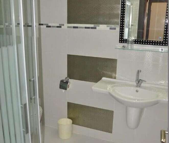 اتاق خانوادگی, Napa