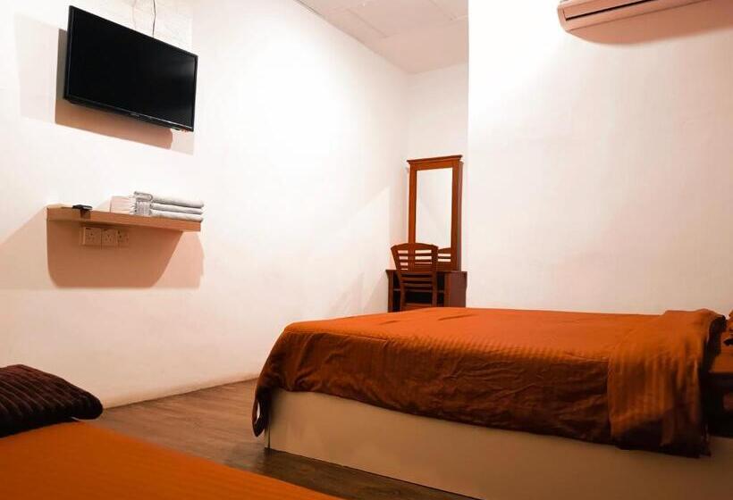 Трехместный Номер Deluxe, Bmw