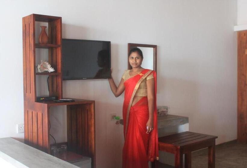 غرفة ديلوكس مطلّة علي البحر مزوَّدة بشُرفة, Ladja Beach Resort