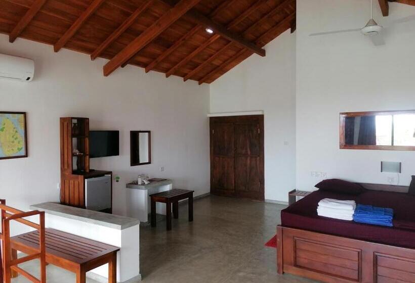 غرفة سوبيريور مطلّة علي الحديقة, Ladja Beach Resort