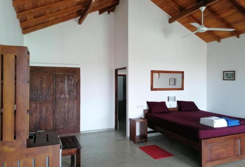 غرفة ديلوكس ذات إطلالة جانبية على البحر, Ladja Beach Resort