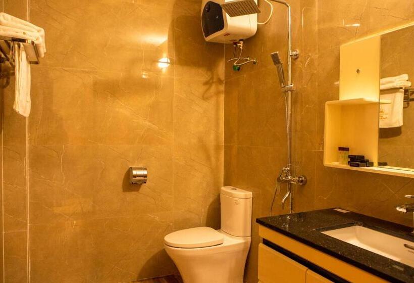 اتاق لوکس خانوادگی, Vạn Xuân Royal