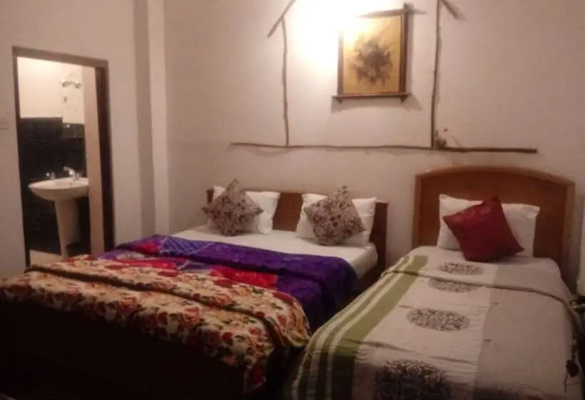 اتاق لوکس سه تخته, Eco Creations Nuwaraeliya