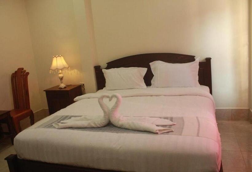 Номер Стандарт, 888guest House