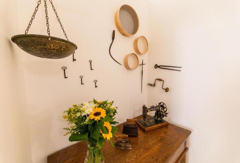 חדר סטנדרט, Marigio