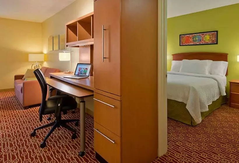 スイート, Towneplace Suites By Marriott Findlay